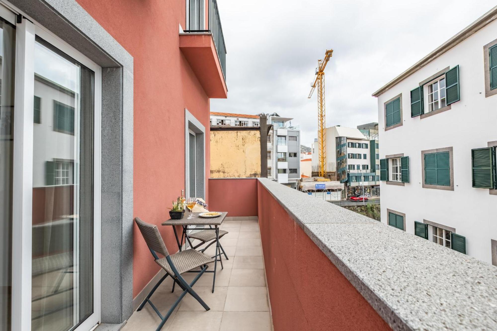 Ribeira Das Casas Apartments By Madeira Sun Travel Funchal  Eksteriør billede